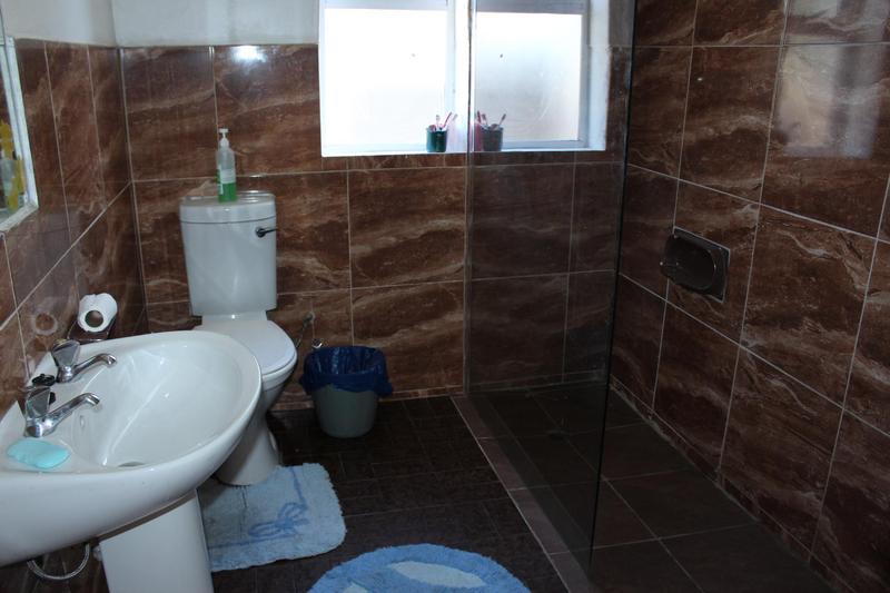 5 Bedroom Property for Sale in Churchill Estate Western Cape